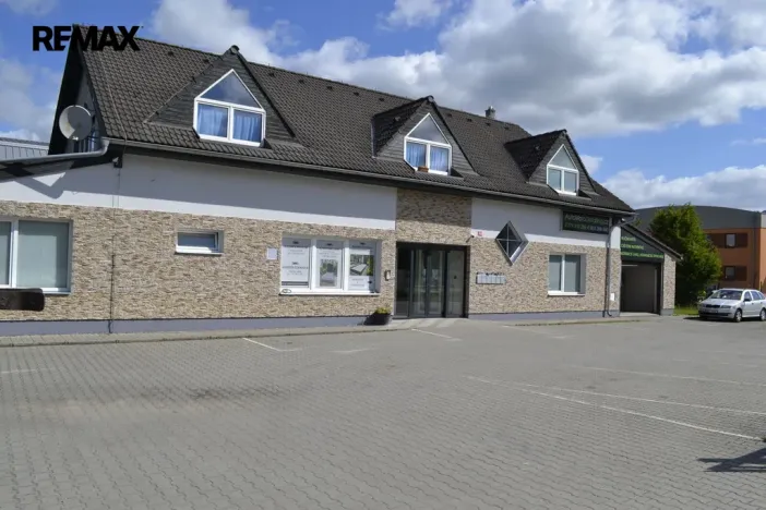 Pronájem bytu 1+kk, Lety, Pražská, 50 m2
