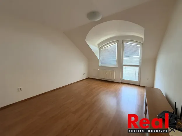 Pronájem bytu 2+kk, Hodonín, Brandlova, 48 m2