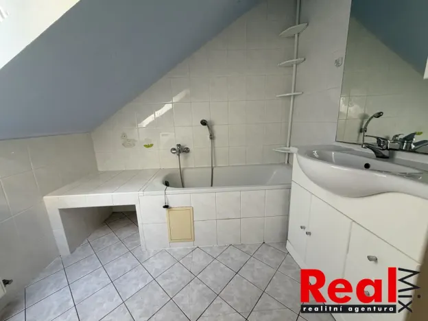 Pronájem bytu 2+kk, Hodonín, Brandlova, 48 m2