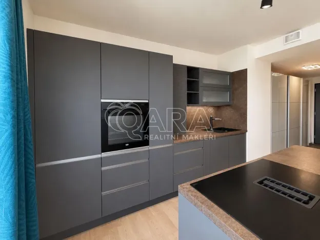 Pronájem bytu 2+kk, Praha - Modřany, Mezi vodami, 71 m2