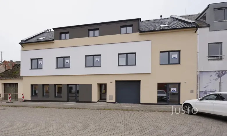 Pronájem bytu 2+kk, Staré Město, Hradišťská, 53 m2