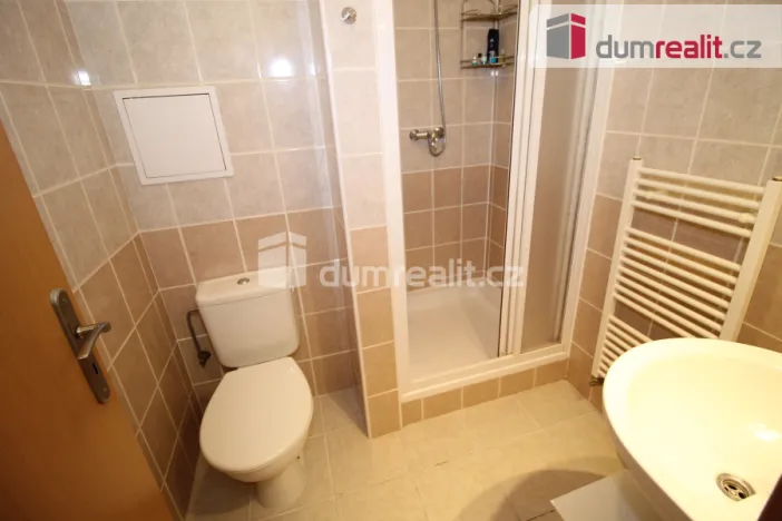 Pronájem bytu 1+1, Karlovy Vary - Doubí, Studentská, 50 m2