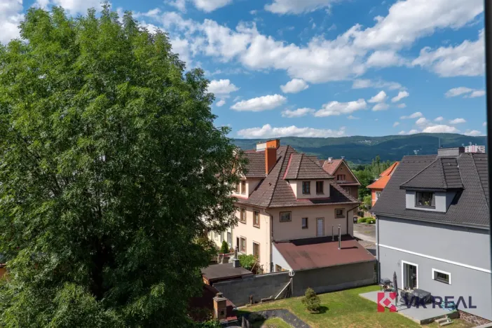Prodej bytu 3+1, Teplice - Trnovany, gen. Svobody, 76 m2