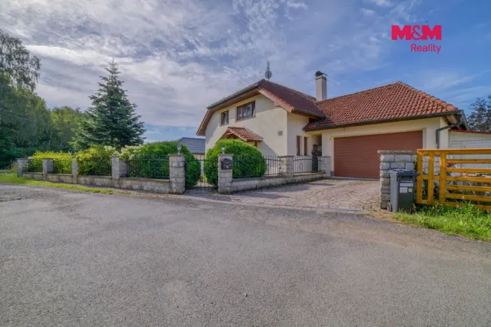 Prodej rodinného domu, Stará Voda - Sekerské Chalupy, 270 m2