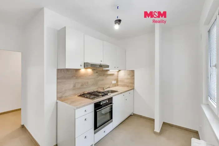 Prodej bytu 2+1, Beroun - Beroun-Město, Košťálkova, 49 m2