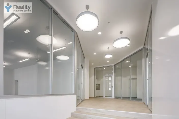 Pronájem kanceláře, Plzeň - Jižní Předměstí, Kovářská, 88 m2