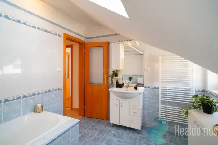 Prodej rodinného domu, Boršov nad Vltavou, Příčná, 109 m2