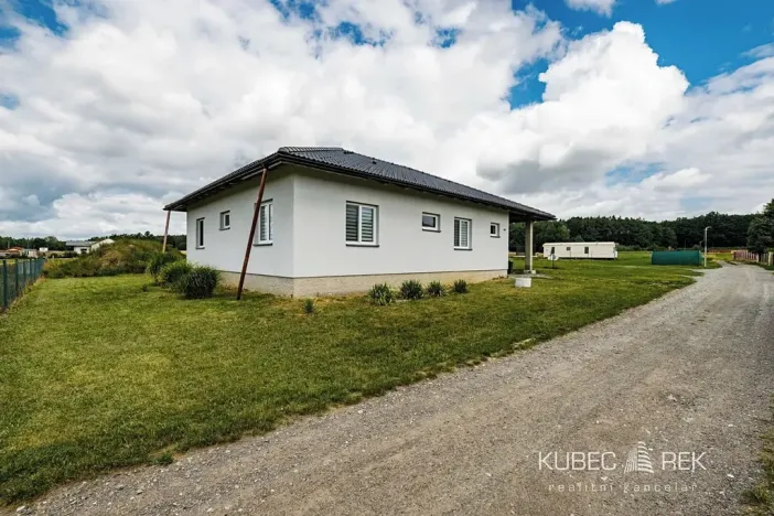 Prodej rodinného domu, Ústrašice, 130 m2