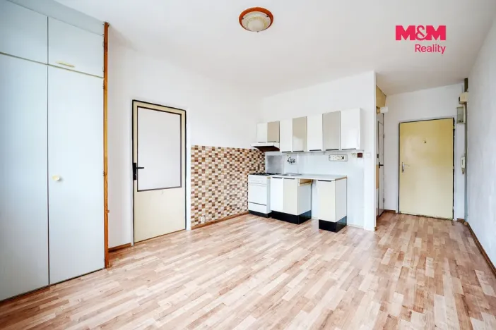 Pronájem bytu 1+1, Rokycany - Nové Město, Pod Ohradou, 39 m2