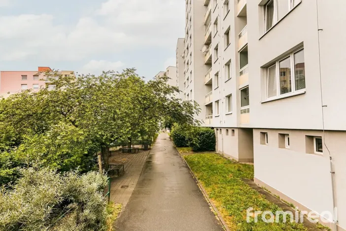 Pronájem bytu 2+kk, Brno, Svážná, 47 m2