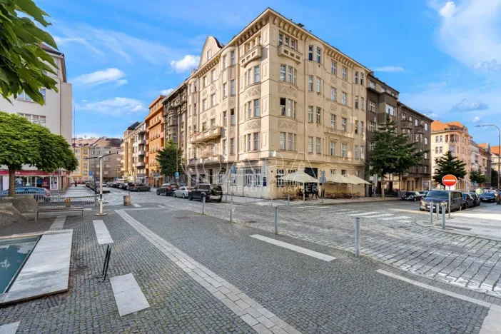 Prodej bytu 2+kk, Praha - Dejvice, Kafkova, 53 m2