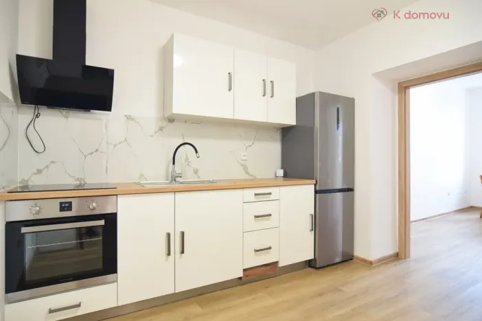 Pronájem bytu 2+1, Olomouc - Holice, Keplerova, 57 m2