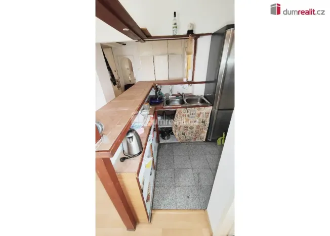 Pronájem bytu 2+kk, Praha - Vinohrady, Nad olšinami, 42 m2