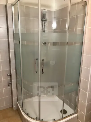 Pronájem bytu 1+kk, Praha - Hodkovičky, Šífařská, 40 m2