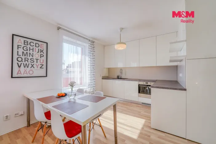 Pronájem bytu 2+kk, Plzeň - Lobzy, Sušická, 46 m2