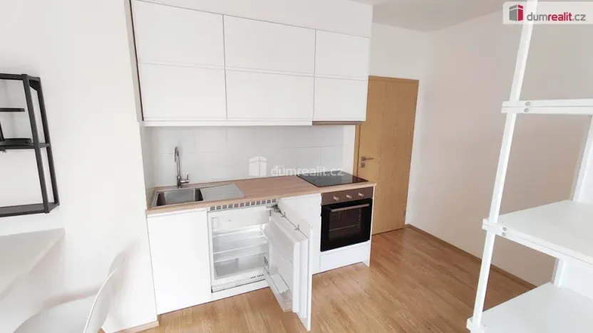 Pronájem bytu 1+kk, Hostivice, Ječná, 37 m2