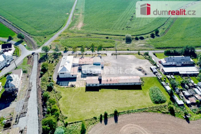 Prodej výrobních prostor, Štědrá, 2500 m2