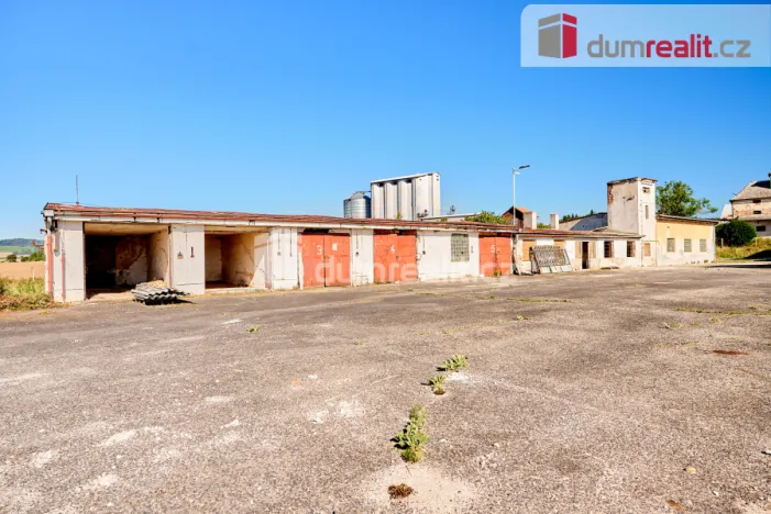 Prodej výrobních prostor, Štědrá, 2500 m2