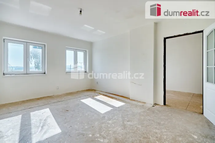 Prodej výrobních prostor, Štědrá, 2500 m2