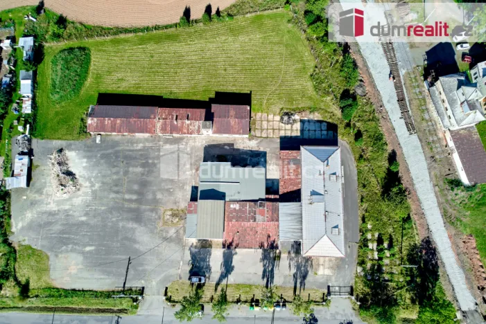 Prodej výrobních prostor, Štědrá, 2500 m2