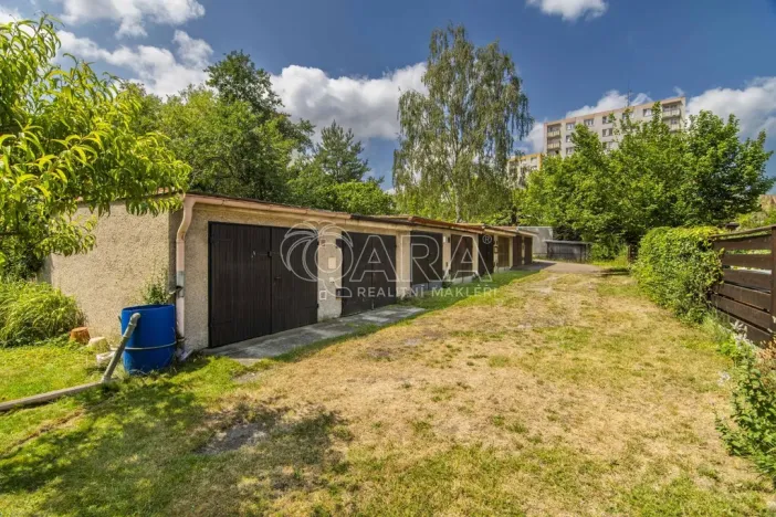 Prodej garáže, Benešov, Bezručova, 18 m2