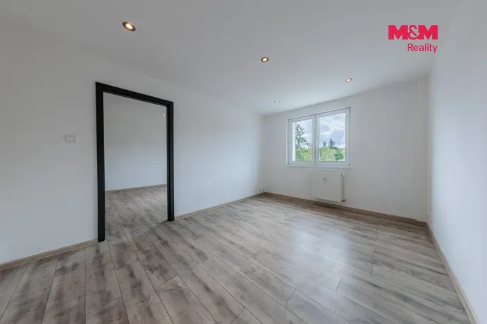 Prodej bytu 2+1, Horní Slavkov, Poštovní, 54 m2