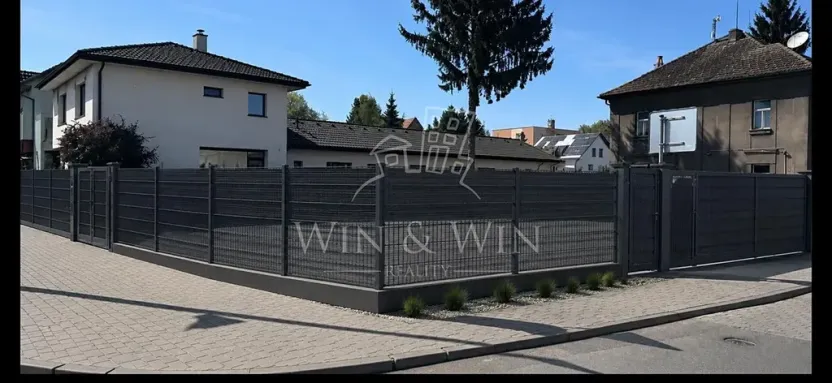 Pronájem obchodního prostoru, Praha - Horní Počernice, Lukavecká, 273 m2