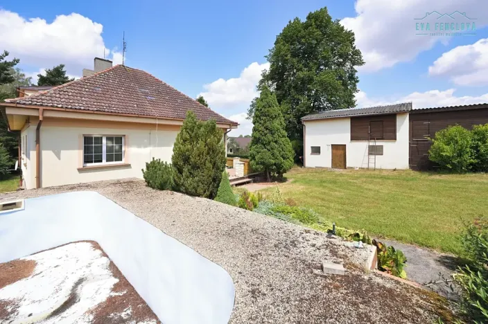 Prodej rodinného domu, Chocenice, 299 m2