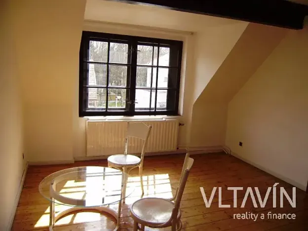 Prodej rodinného domu, Praha - Smíchov, Přímá, 93 m2