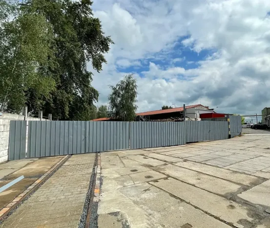 Pronájem komerčního pozemku, Praha - Horní Počernice, Bystrá, 200 m2