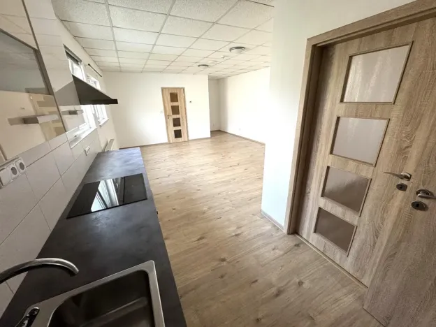 Pronájem bytu 2+kk, Hrušovany u Brna, Masarykova, 50 m2