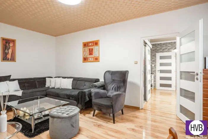 Prodej bytu 3+1, Přelouč, Obránců míru, 74 m2