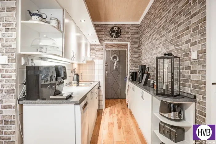 Prodej bytu 3+1, Přelouč, Obránců míru, 74 m2