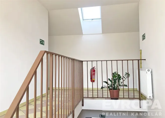 Pronájem bytu 1+kk, Mrsklesy, 21 m2