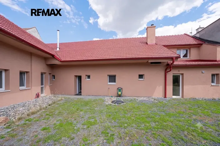 Prodej rodinného domu, Vážany, 217 m2