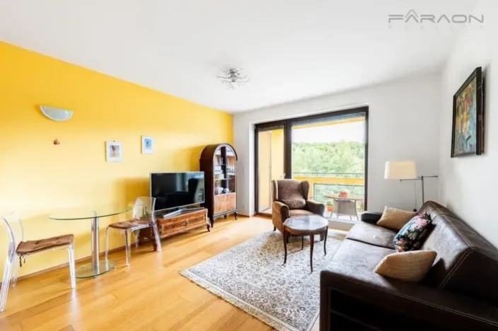 Pronájem bytu 2+kk, Praha - Hloubětín, Nademlejnská, 50 m2