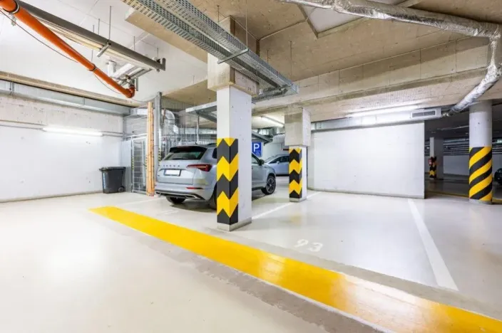 Pronájem bytu 2+kk, Praha - Hloubětín, Nademlejnská, 50 m2