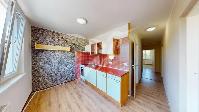 Pronájem bytu 4+1, Cheb, Americká, 86 m2