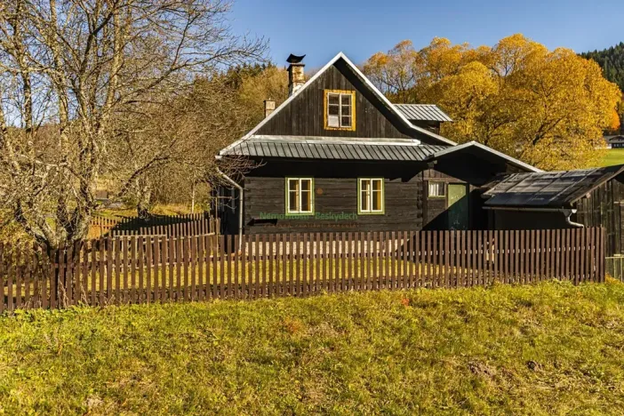 Prodej rodinného domu, Velké Karlovice, 170 m2