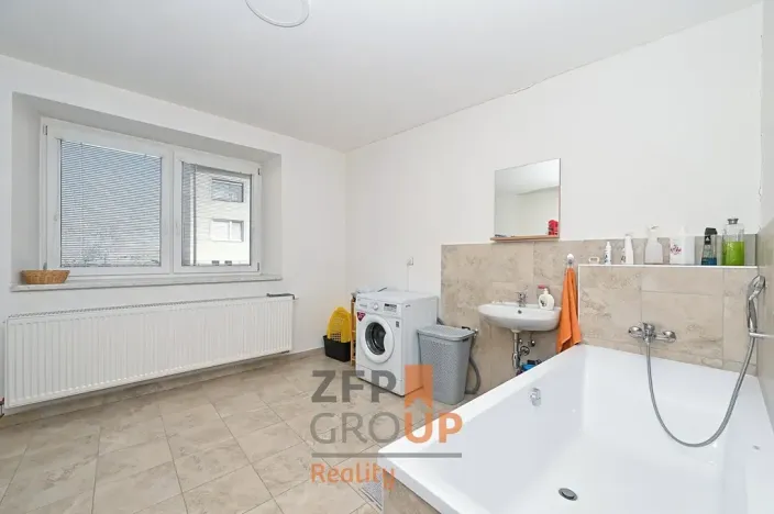 Prodej rodinného domu, Rostěnice-Zvonovice, 280 m2