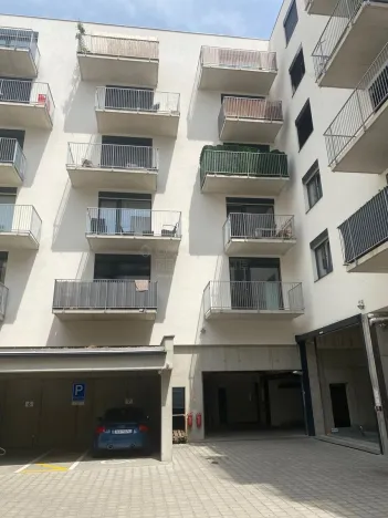 Pronájem bytu 1+kk, Brno, Křenová, 28 m2