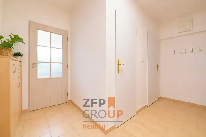 Prodej bytu 3+1, Nová Ves, 73 m2