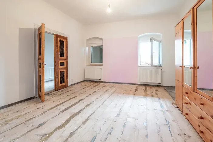 Prodej činžovního domu, Švihov, nám. T. G. Masaryka, 240 m2