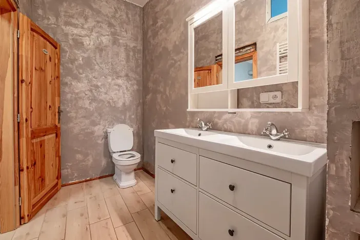 Prodej činžovního domu, Švihov, nám. T. G. Masaryka, 240 m2
