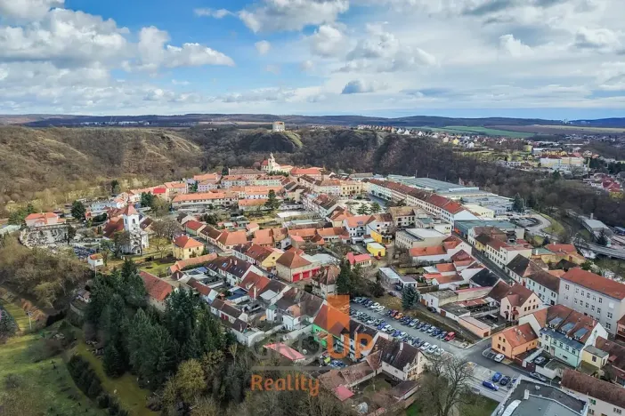 Prodej bytu 3+1, Moravský Krumlov, Pod zámkem, 70 m2