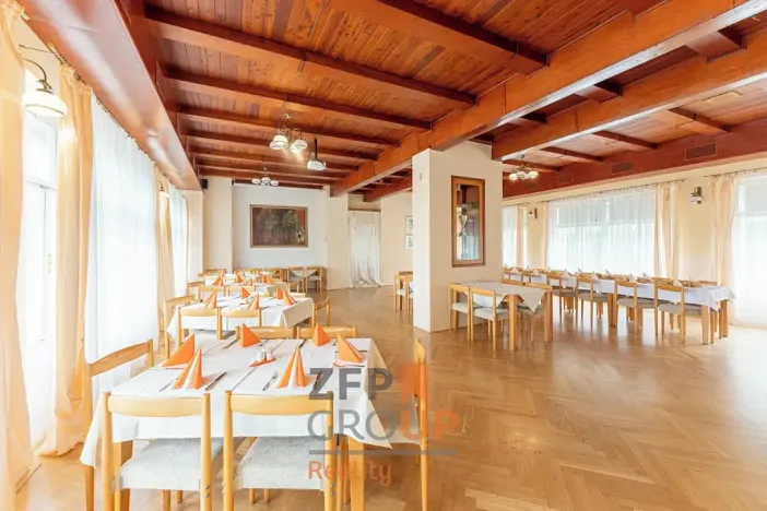 Prodej ubytování, Kunštát, Pod Hotelem Rudka, 763 m2
