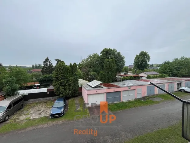 Prodej bytu 2+1, Okříšky, J. A. Komenského, 52 m2