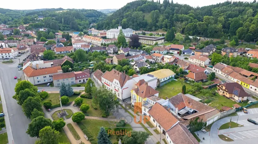 Prodej ubytování, Lysice, nám. Osvobození, 1400 m2