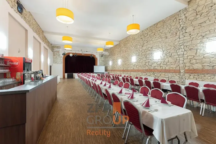Prodej ubytování, Lysice, nám. Osvobození, 1400 m2