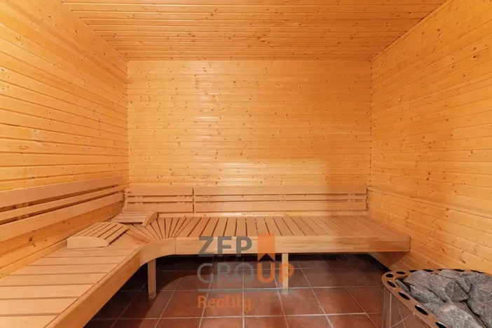 Prodej ubytování, Lysice, nám. Osvobození, 1400 m2